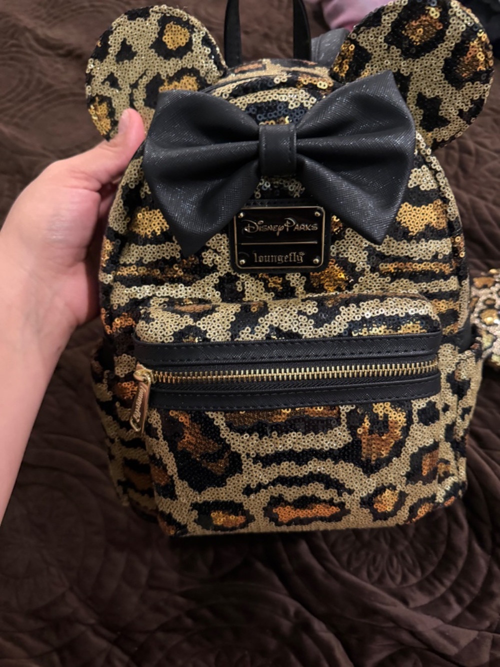 Leopard sequin loungefly Minnie backpack - Picture 2 of 4